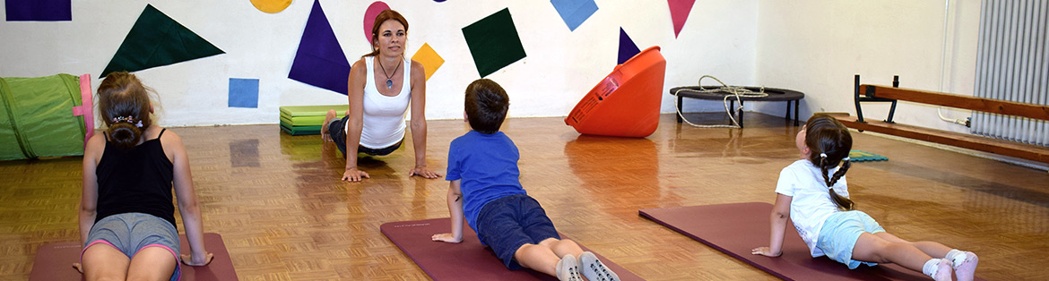 Alapozó Fejlesztés - Alapozó Terápia - Mende